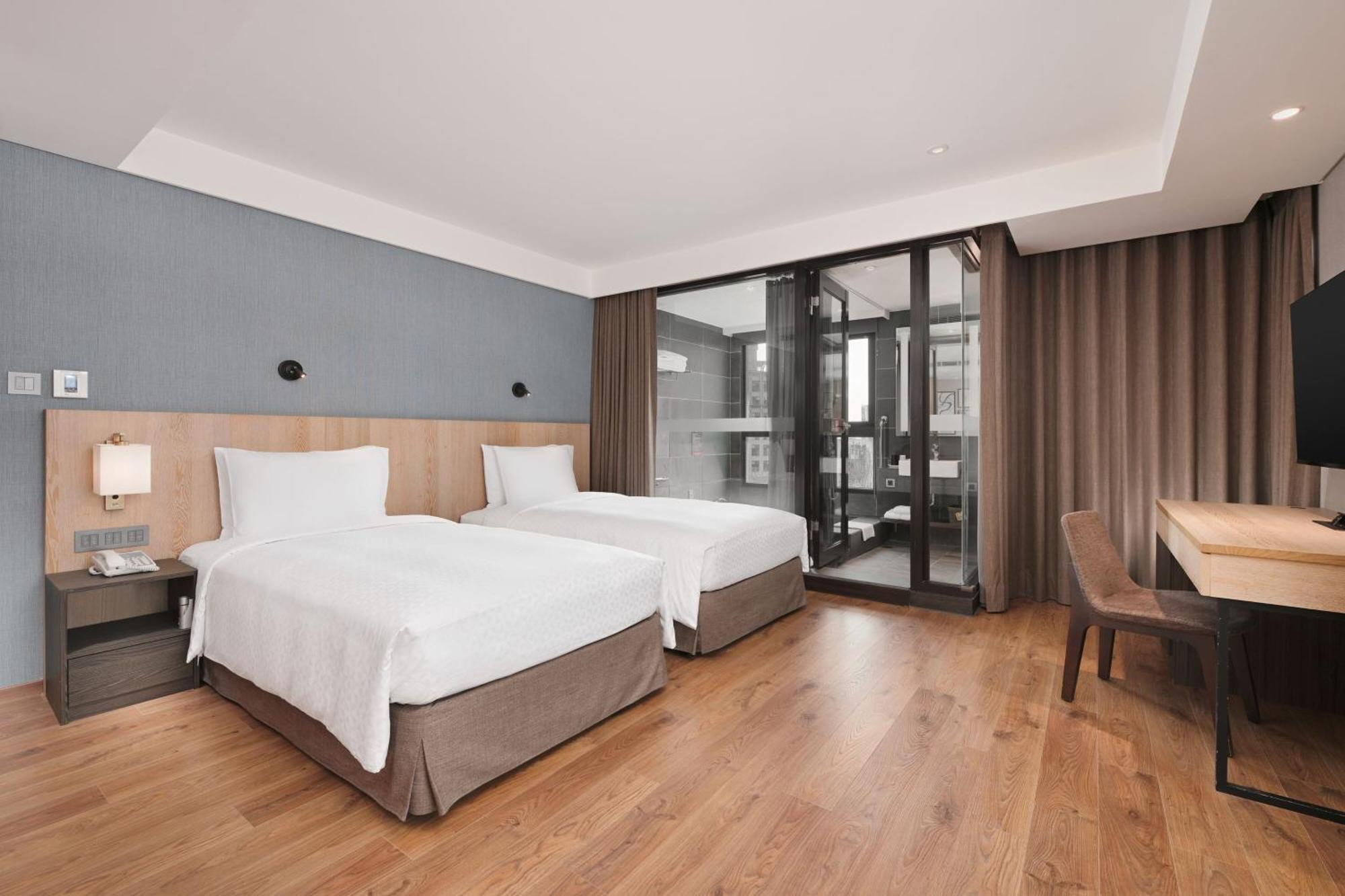 Four Points By Sheraton Yilan Jiaoxi Exterior photo